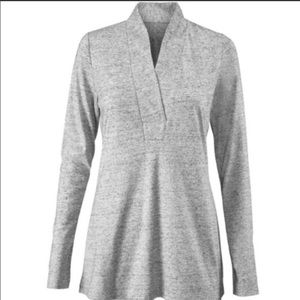 CAbi | V Neck Long Sleeve Gray Top